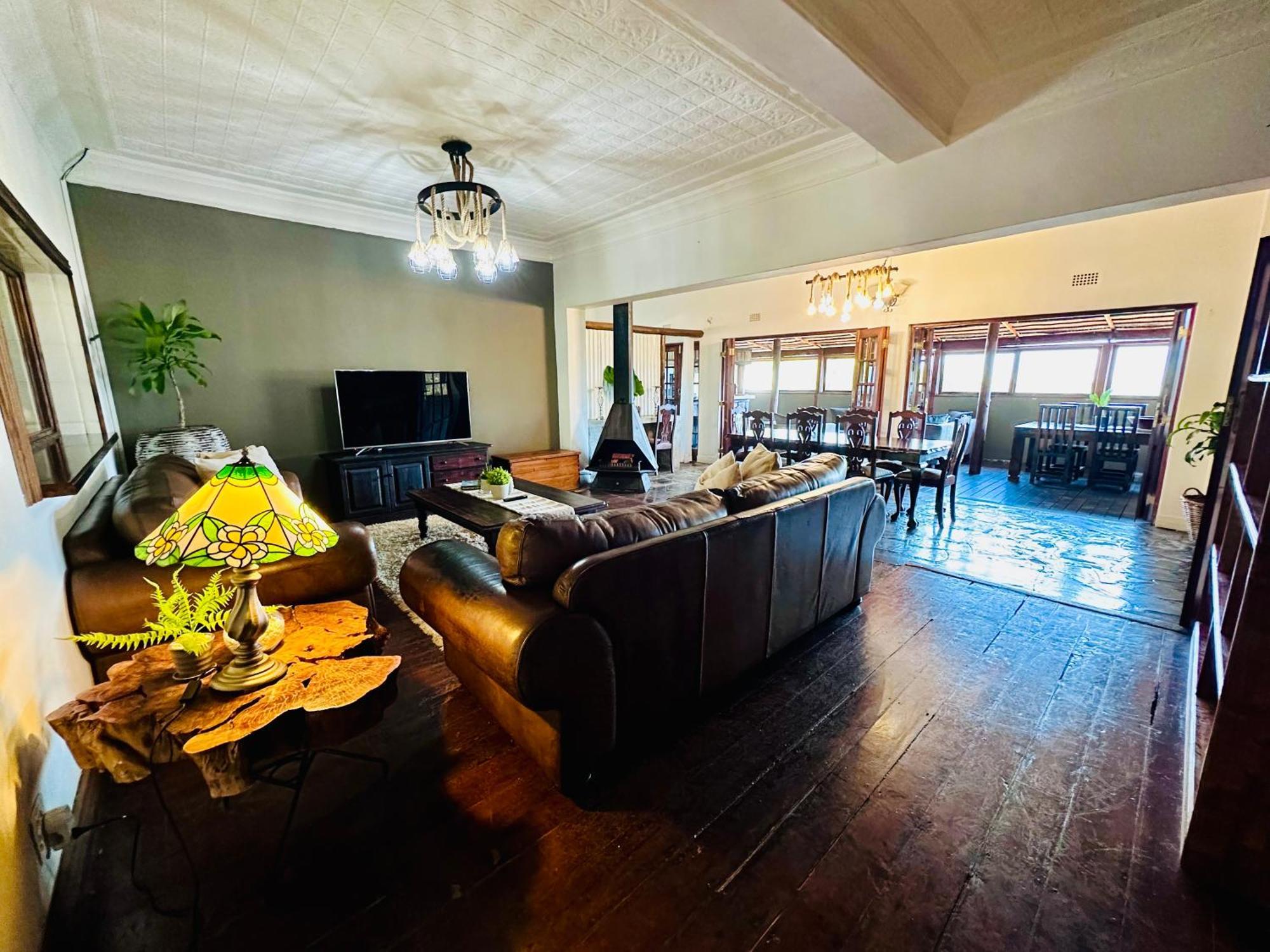 49Onmain Self Catering Holiday Home Sabie Ngoại thất bức ảnh